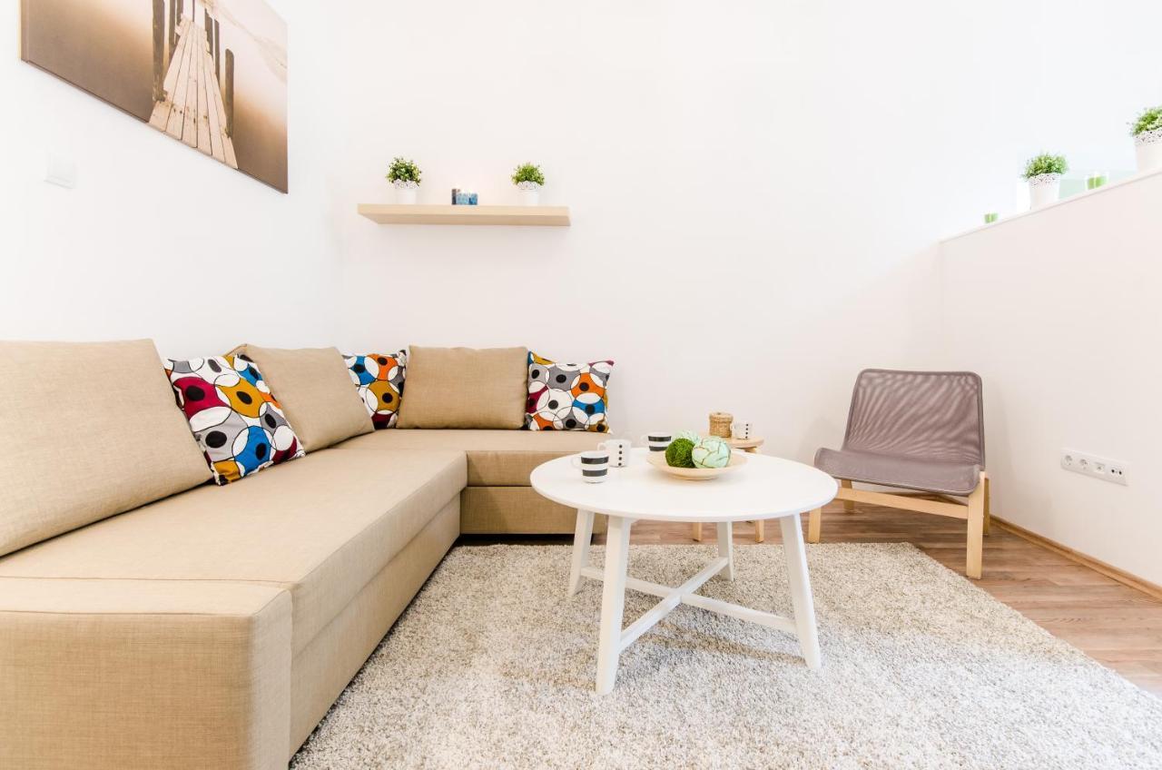 N28 Deluxe Apartment บูดาเปสต์ ภายนอก รูปภาพ